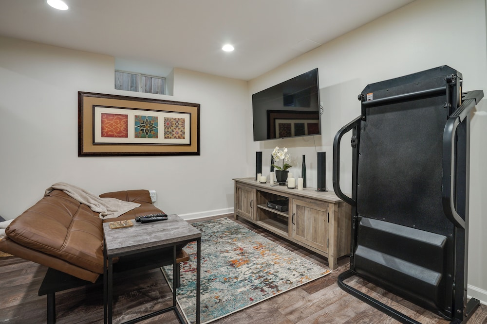 photo 1 of Chic Minneapolis Apt - 6 Blocks to Lake Nokomis!