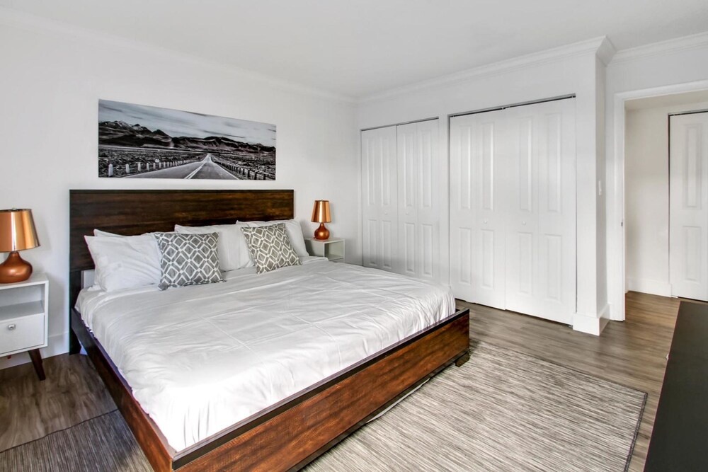 photo 1 of Modern 1BR in Coconut Grove by Sonder