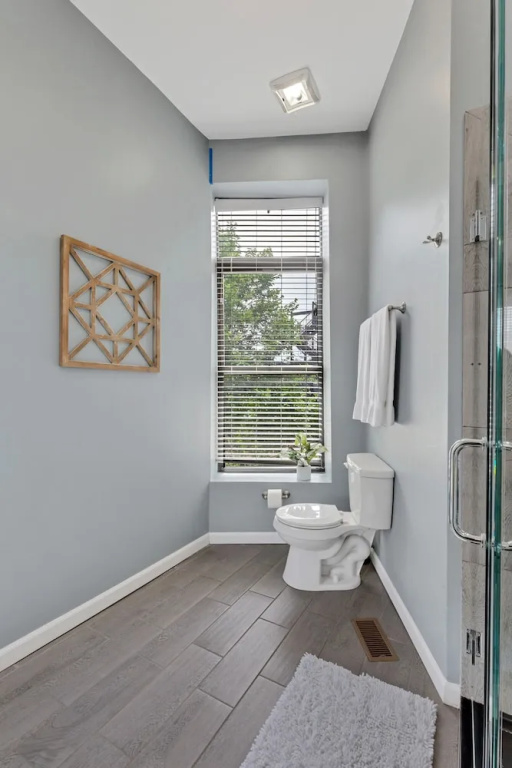 photo 1 of Modern Condo Oasis In The Heart Of Chicago 4 Bedroom Home by RedAwning