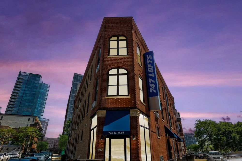 photo 1 of Modern Yet Cozy - Everything You Need And More For A Great Windy City Stay - 747 Lofts Cabin 204 by RedAwning