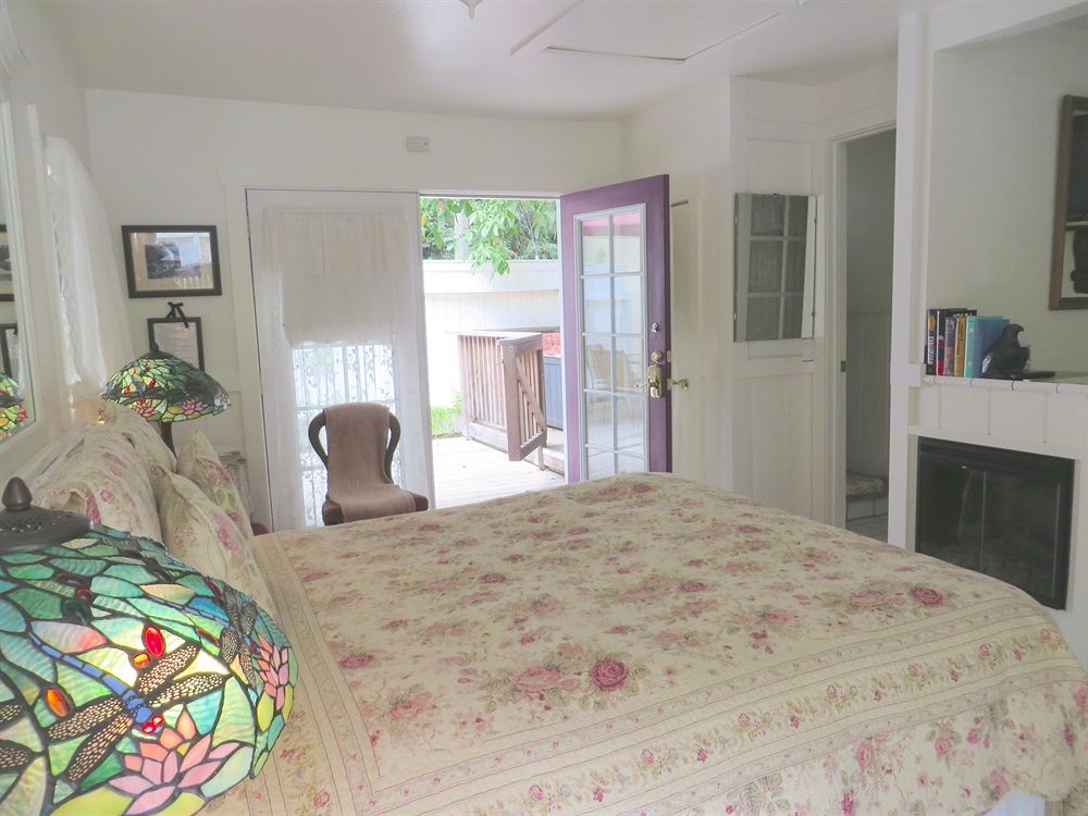 photo 1 of Monte Rio Cottages