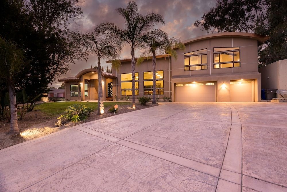 photo 1 of Moreno by AvantStay Modern Home in Oceanside w Fire Pit
