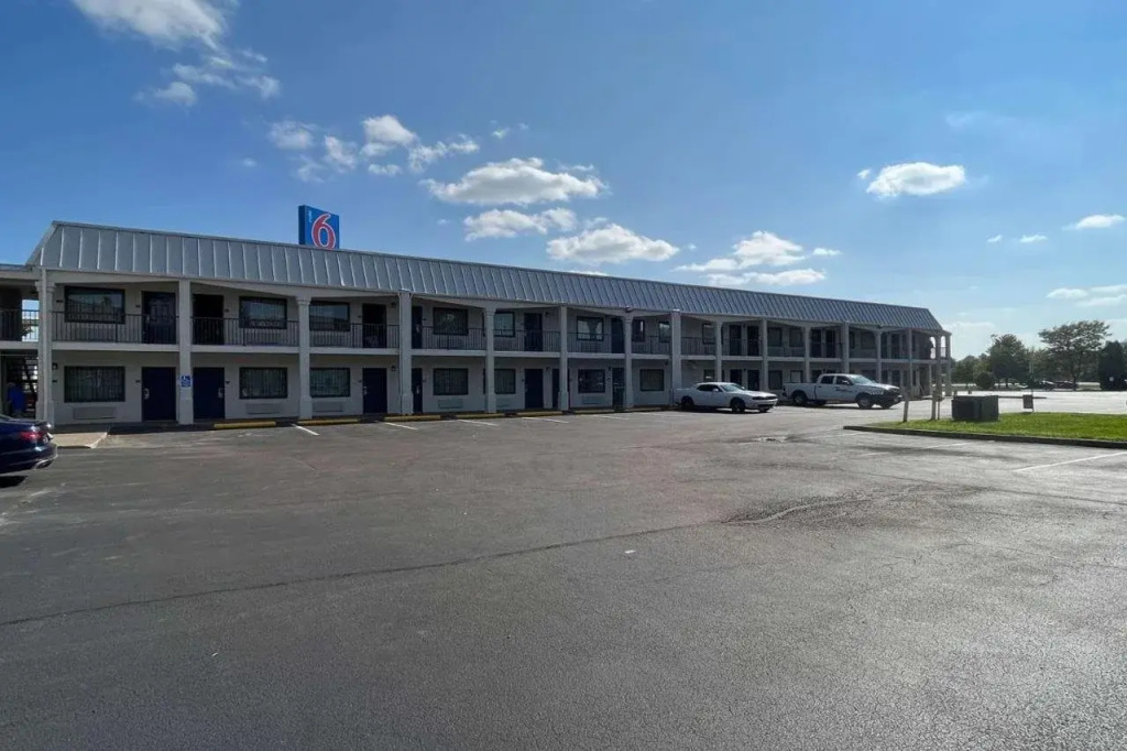 photo 1 of Motel 6 Lafayette, IN