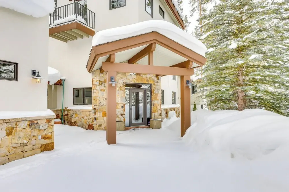 photo 1 of Vail Mountain Retreat w/ Hot Tub & Deck!