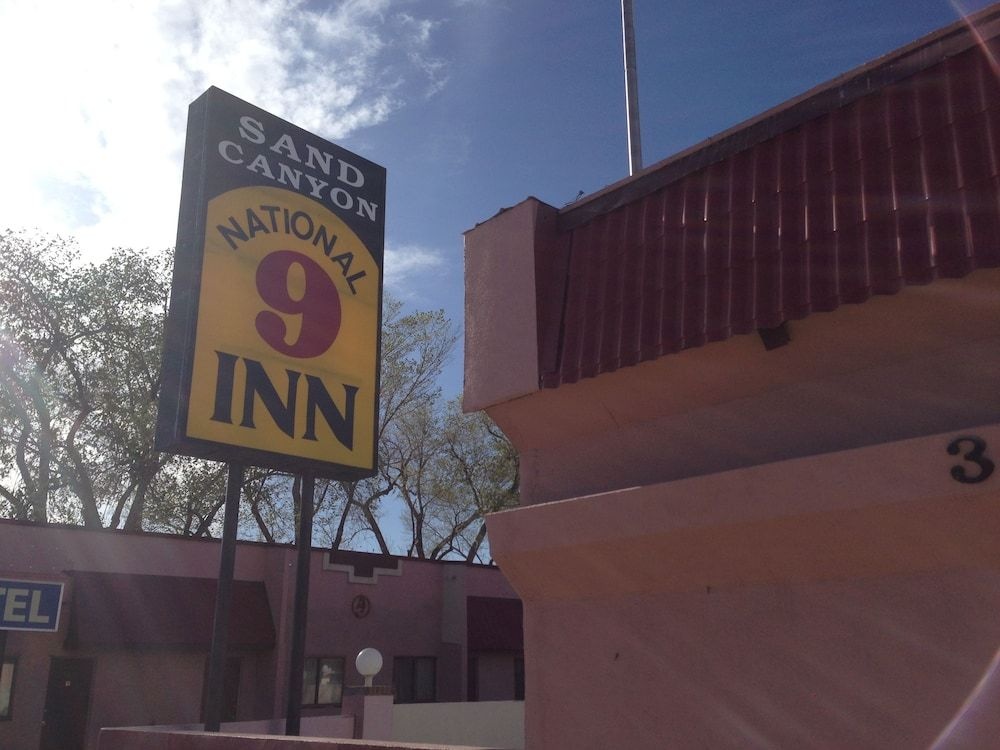 photo 1 of National 9 Inn Sand Canyon