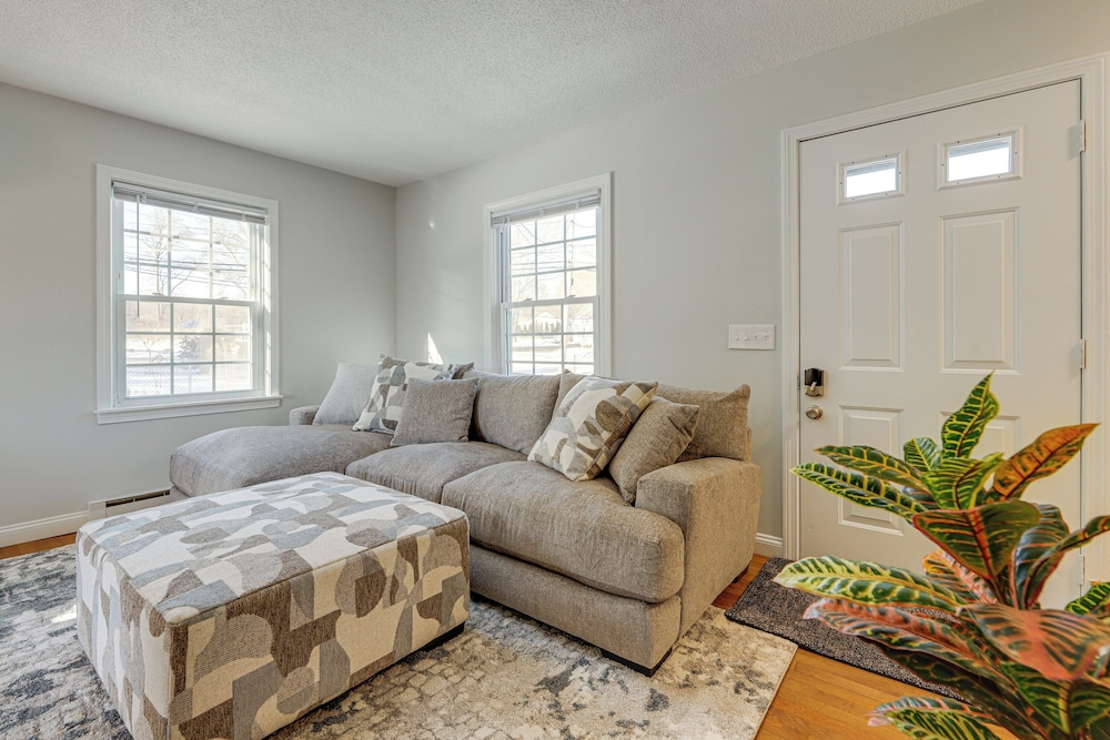 photo 1 of Niantic Duplex w/ Deck < 1 Mi to Beach + Boardwalk