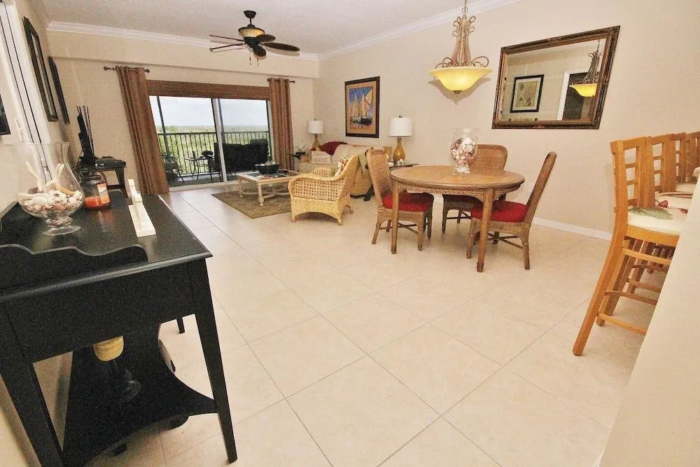 photo 1 of Oceanwalk 9-405 Apartment 3