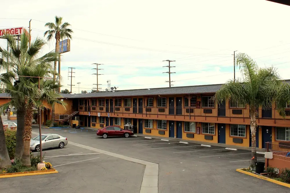 photo 1 of Orange Show Inn San Bernardino