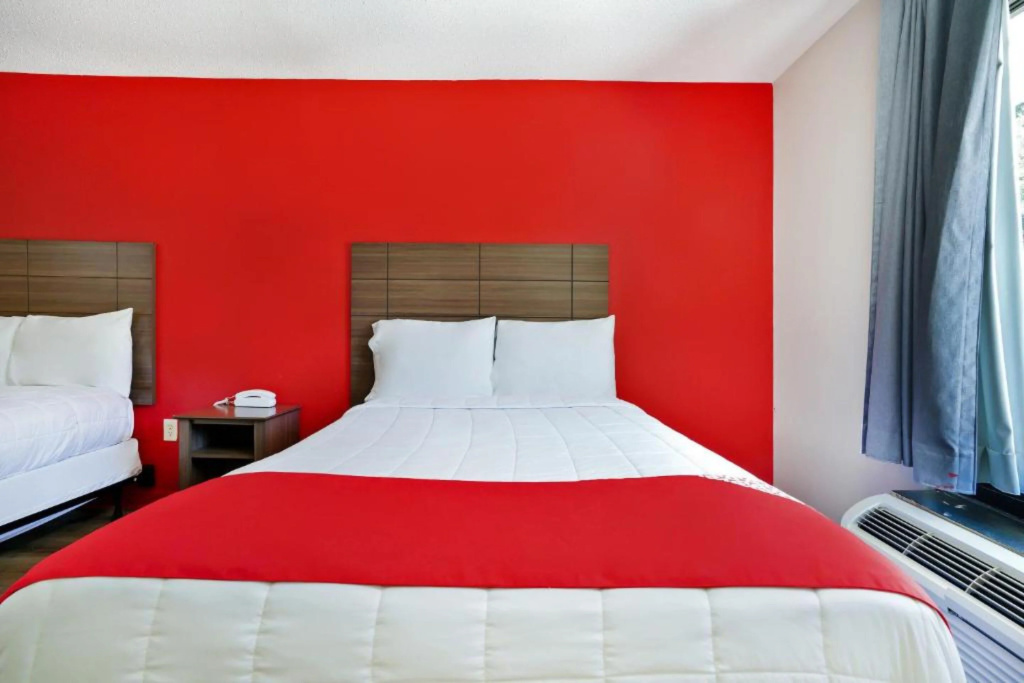 photo 1 of OYO Hotel Decatur I-285 The Perimeter
