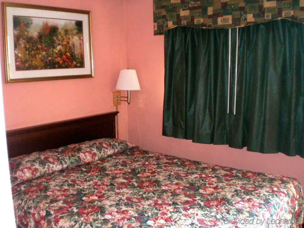 photo 1 of Pilgrim Inn & Cottages