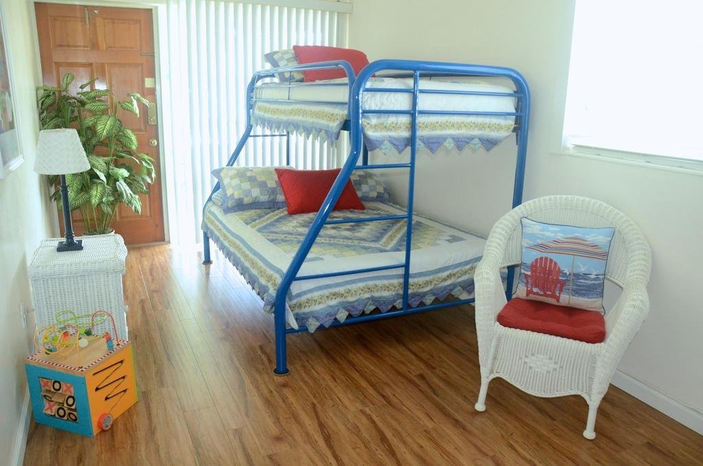 photo 1 of Pineapple Place Apartments