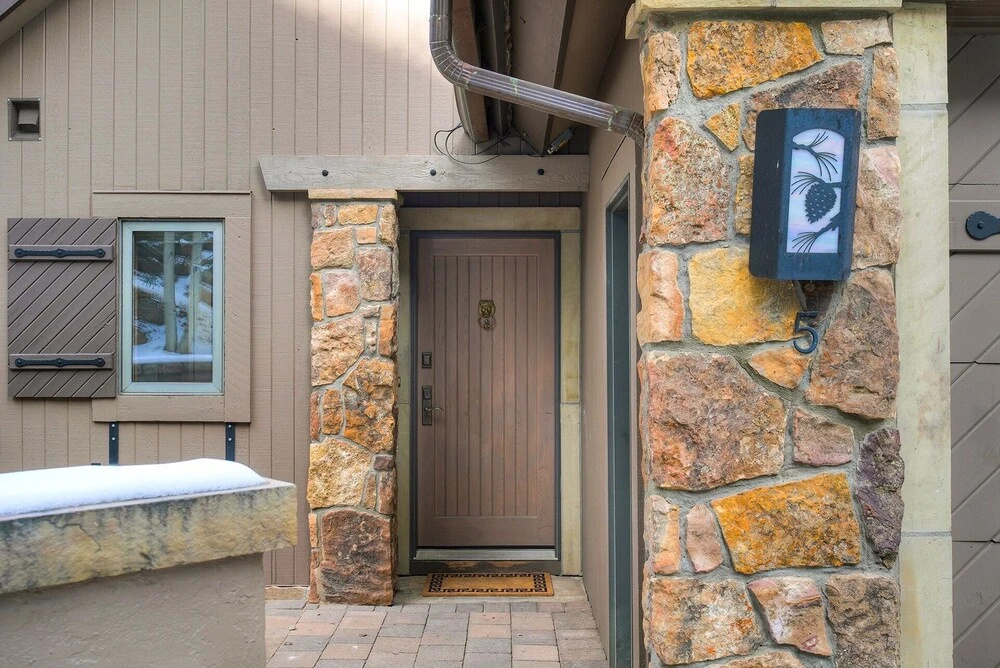 photo 1 of 3br Slopeside Beaver Creek Ski-in, Sleeps 10 3 Bedroom Townhouse by RedAwning