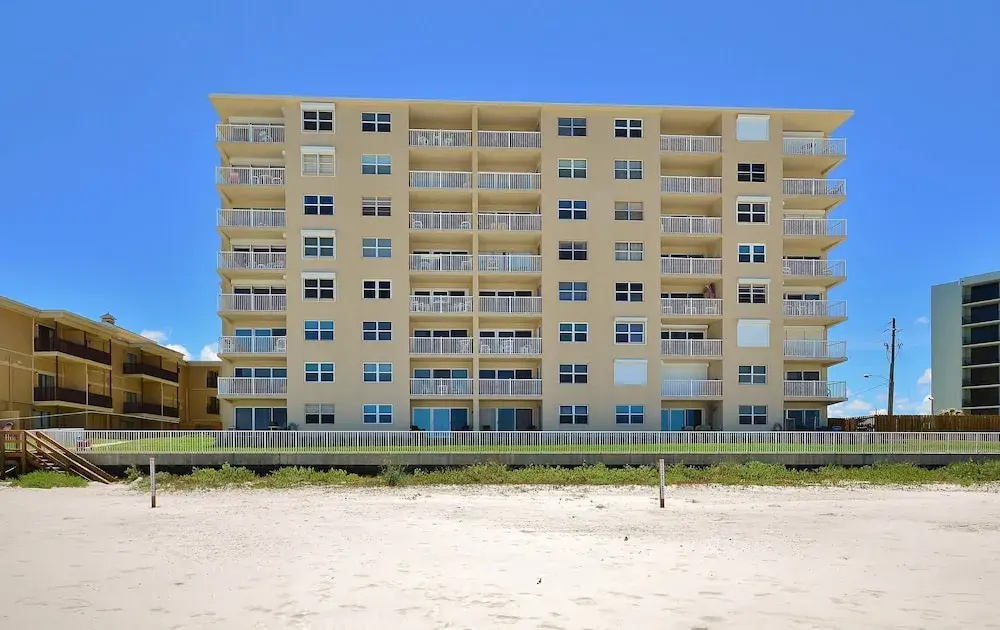 photo 1 of PT608 Ponce de Leon Towers by RedAwning