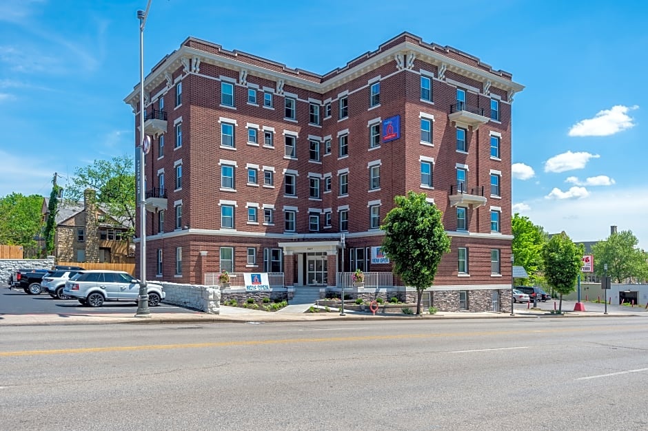 photo 1 of Quality Inn Downtown Kansas City