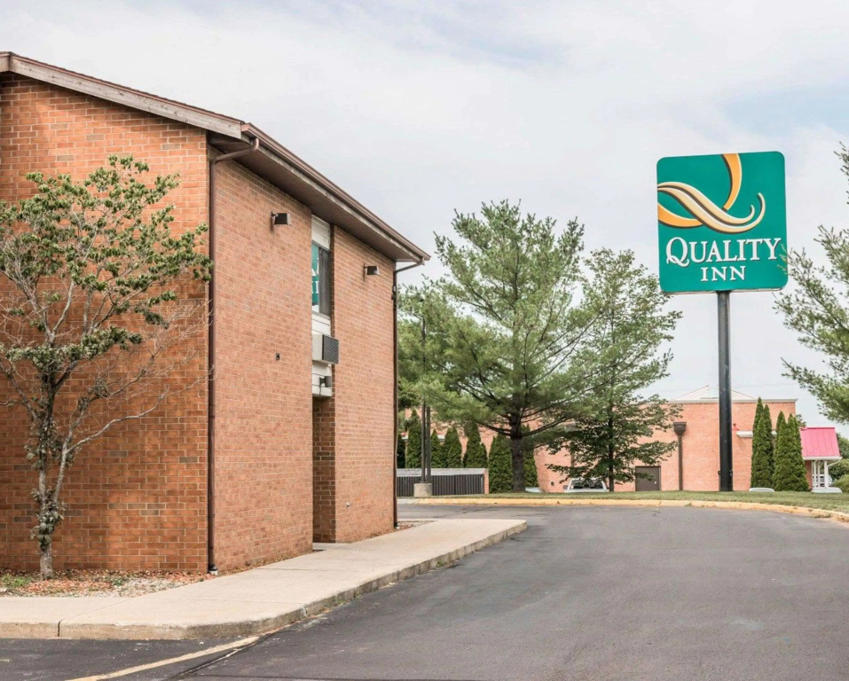 photo 1 of Quality Inn Grand Rapids North