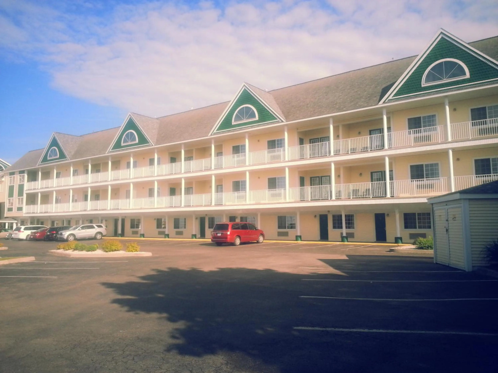 photo 1 of Radisson Hotel Duluth - Harborview