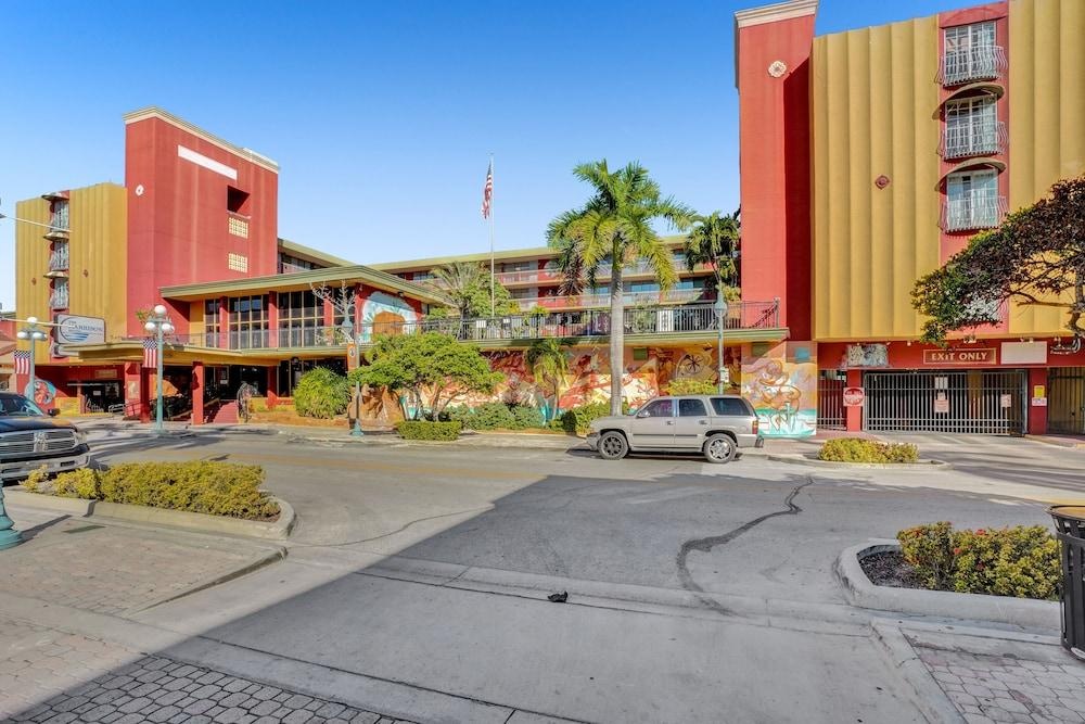 photo 1 of Ramada Downtown Hollywood