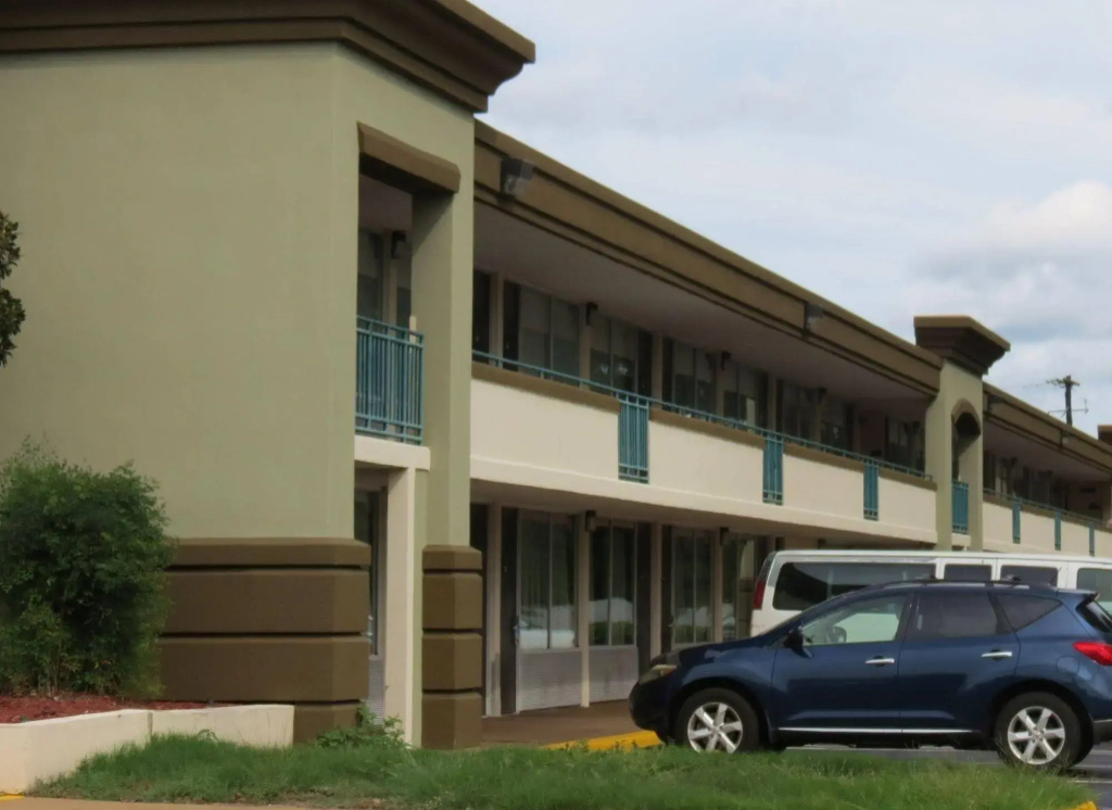photo 1 of Days Inn by Wyndham Montgomery Near AUM