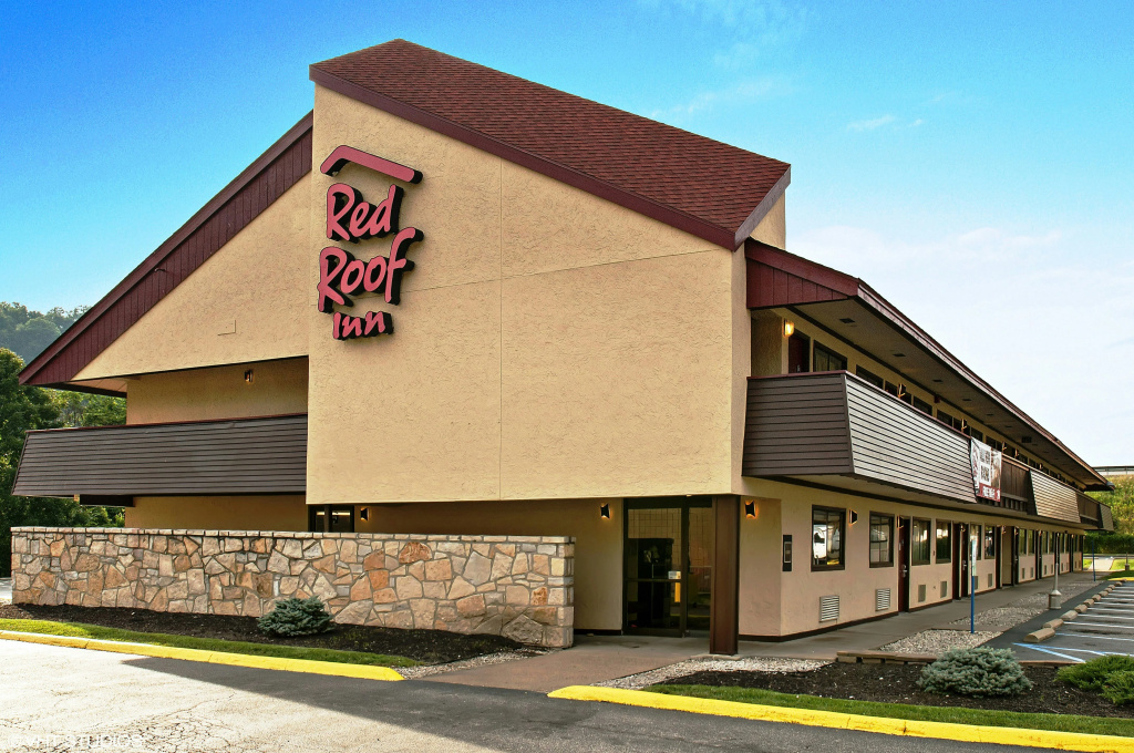 photo 1 of Red Roof Inn Charleston - Kanawha City, WV