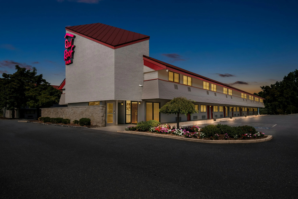 photo 1 of Red Roof Inn Harrisburg North