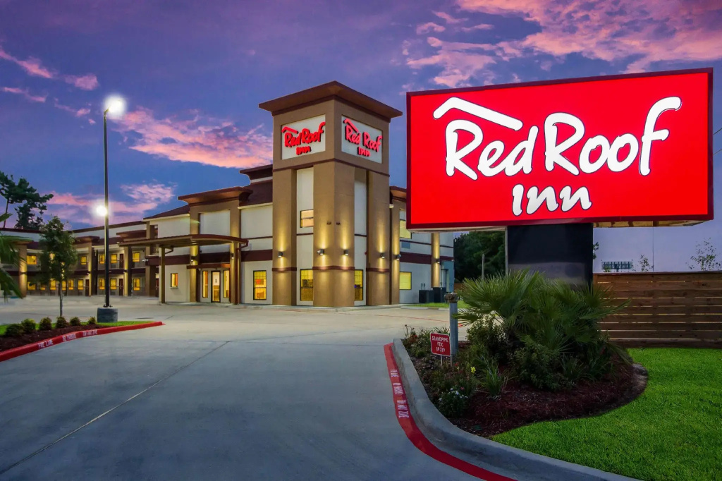 photo 1 of Red Roof Inn Houston - Willowbrook