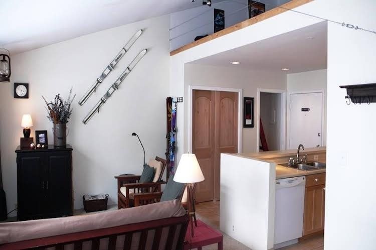 photo 1 of Pitkin Creek Condominiums