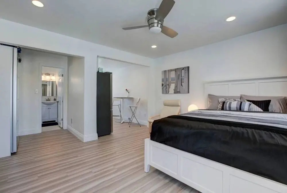 photo 1 of B1 Remarkable Contemporary Studio by The Beach With AC