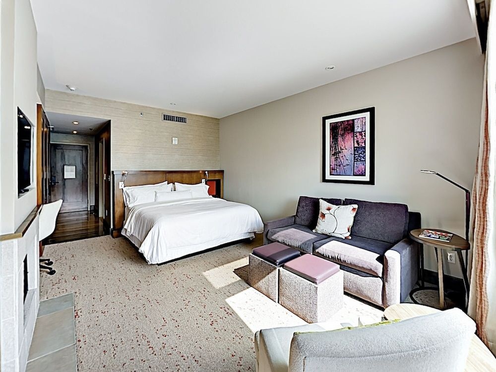 photo 1 of Riverfront Studio W/ Pool Studio Bedroom Hotel Room