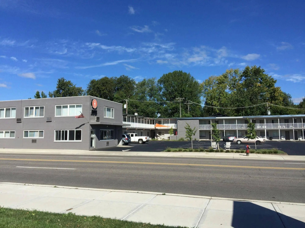 photo 1 of Hotel Royal Oak