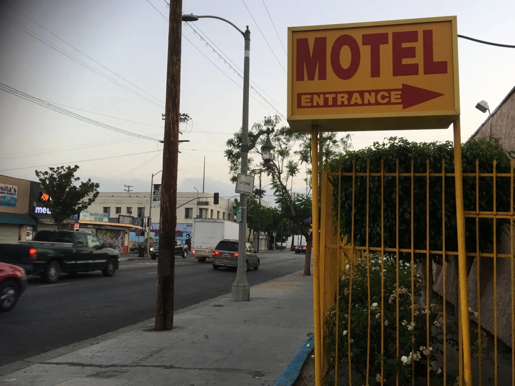 photo 1 of SandPiper Motel