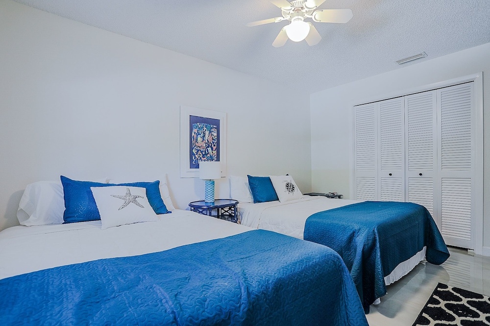 photo 1 of Sarasota 33 - 2 Br Home