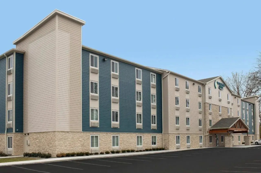 photo 1 of WoodSpring Suites Atlanta Airport