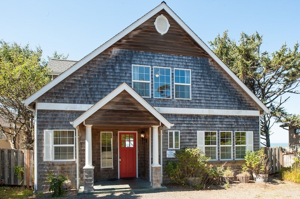 photo 1 of Sheltering Pines 4 Br cottage by RedAwning