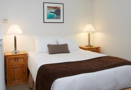 photo 1 of Ski-In Ski-Out Squaw Valley Lodge Slopeside Townhome
