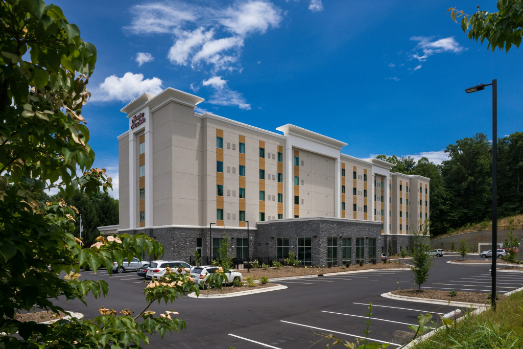 photo 1 of Hampton Inn & Suites Asheville Biltmore Village