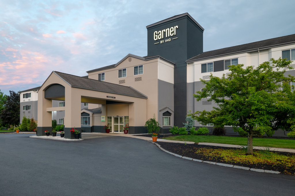 photo 1 of Garner Hotel Londonderry - Manchester by IHG