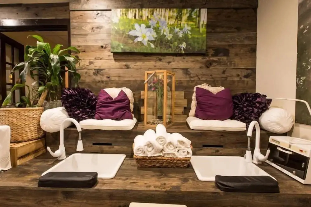 photo 1 of Slopeside 3 Bedroom Gold-rated Residence at Golden Peak Steps to Vail Village