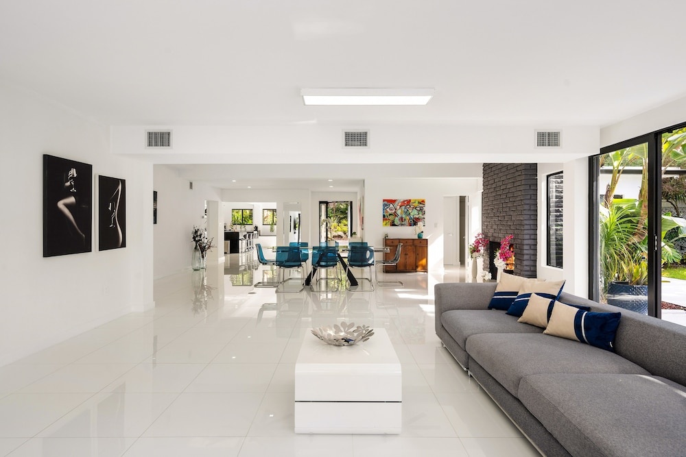 photo 1 of Peaceful 3BD Family House With Pool