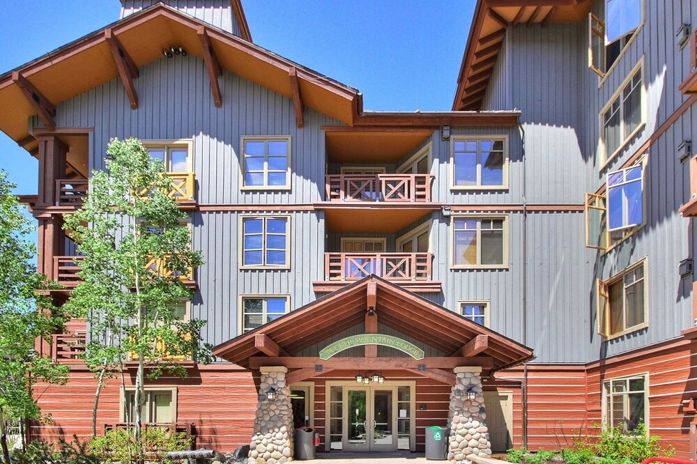 photo 1 of Spacious, Mountain Chic, Close to Ski Lift 1 bedroom - TM316 by Redawning