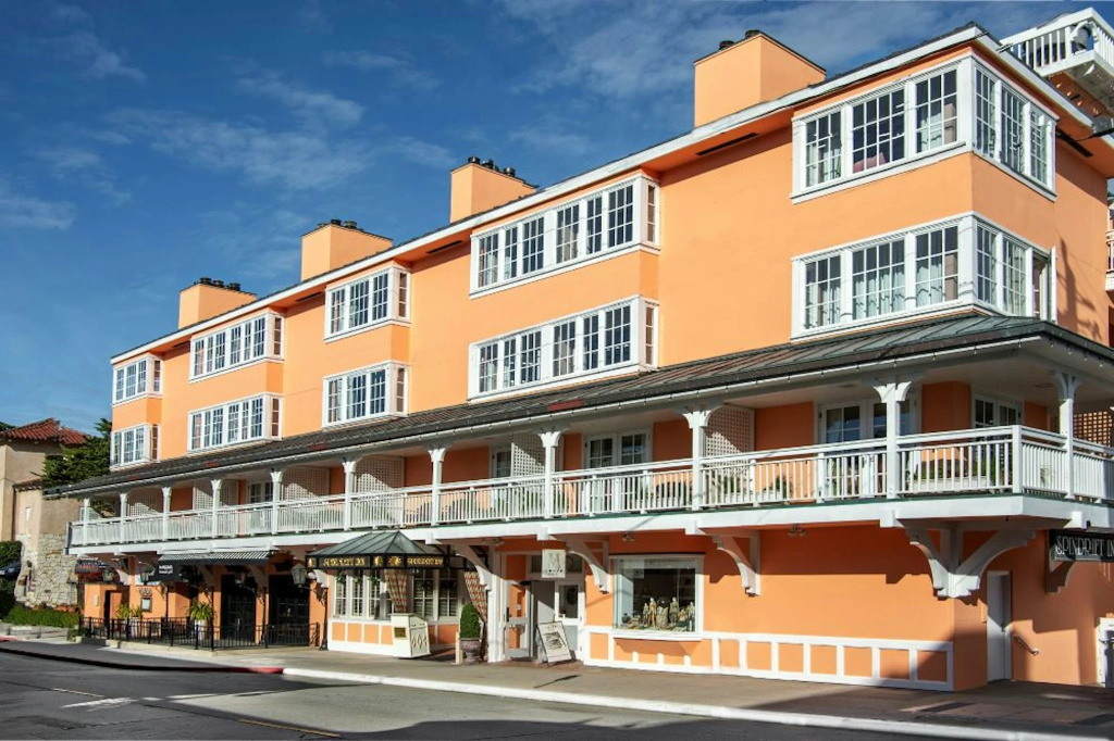photo 1 of Spindrift Inn