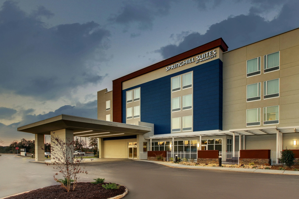photo 1 of SpringHill Suites by Marriott Gulfport I-10