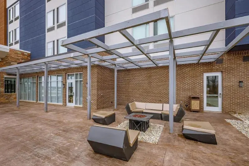 photo 1 of SpringHill Suites Detroit Sterling Heights