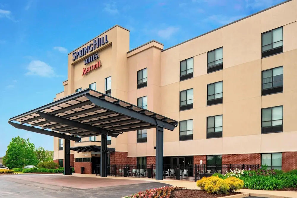 photo 1 of SpringHill Suites St. Louis Airport/Earth City