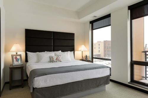 photo 1 of Stay Alfred on 2nd Street