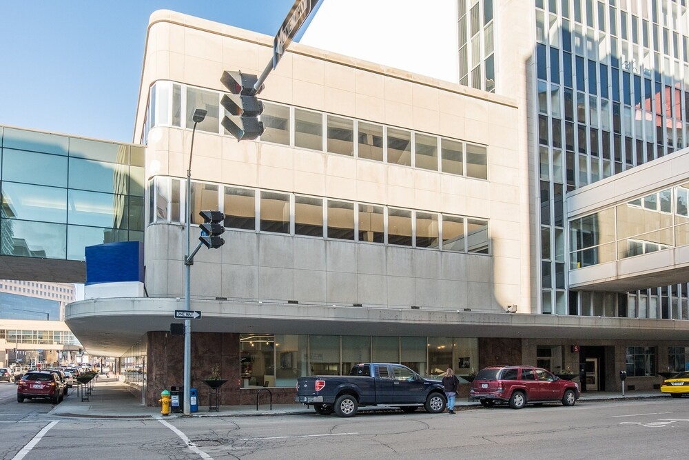 photo 1 of Stylish 1BR in Downtown DSM, Perfect Location