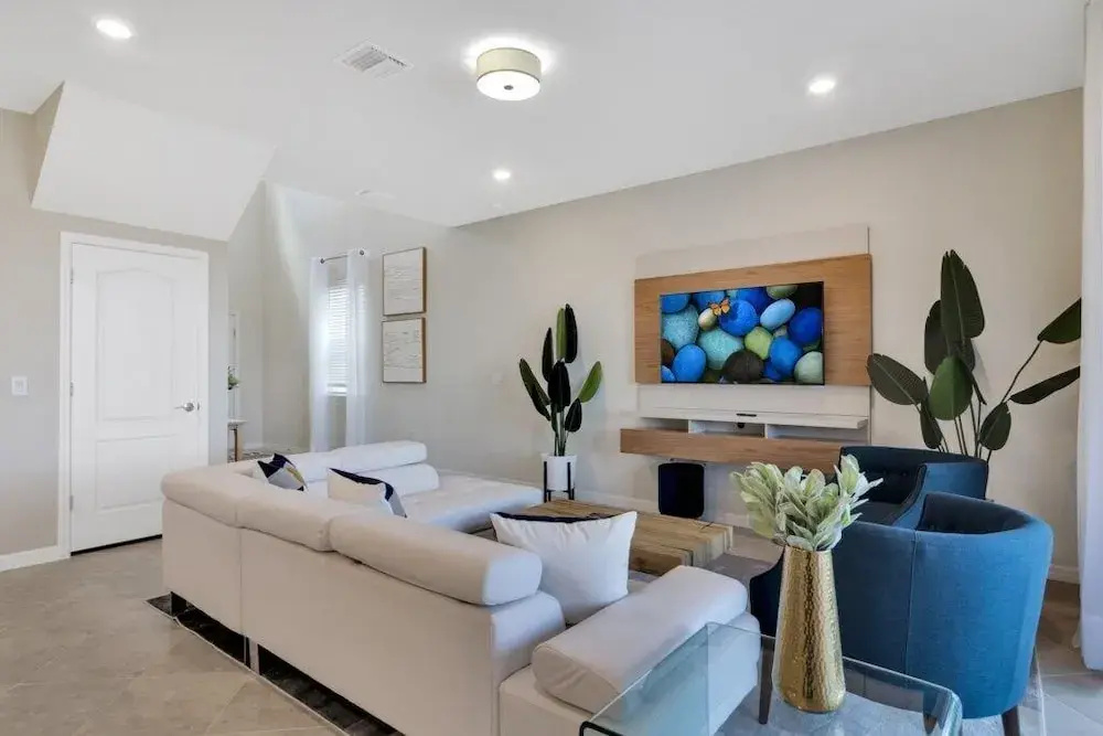 photo 1 of Summer Deal! 5 Bdrm Solterra Home!