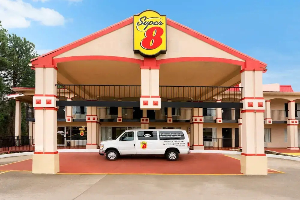 photo 1 of Super 8 College Park/Atlanta Airport West