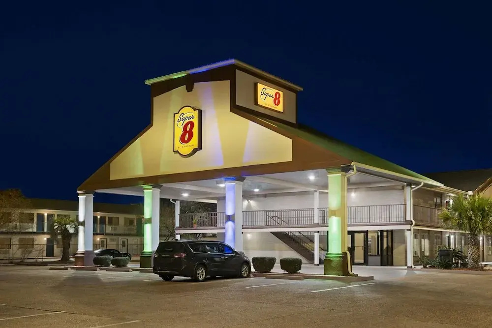 photo 1 of Super 8 Gulfport Near Biloxi