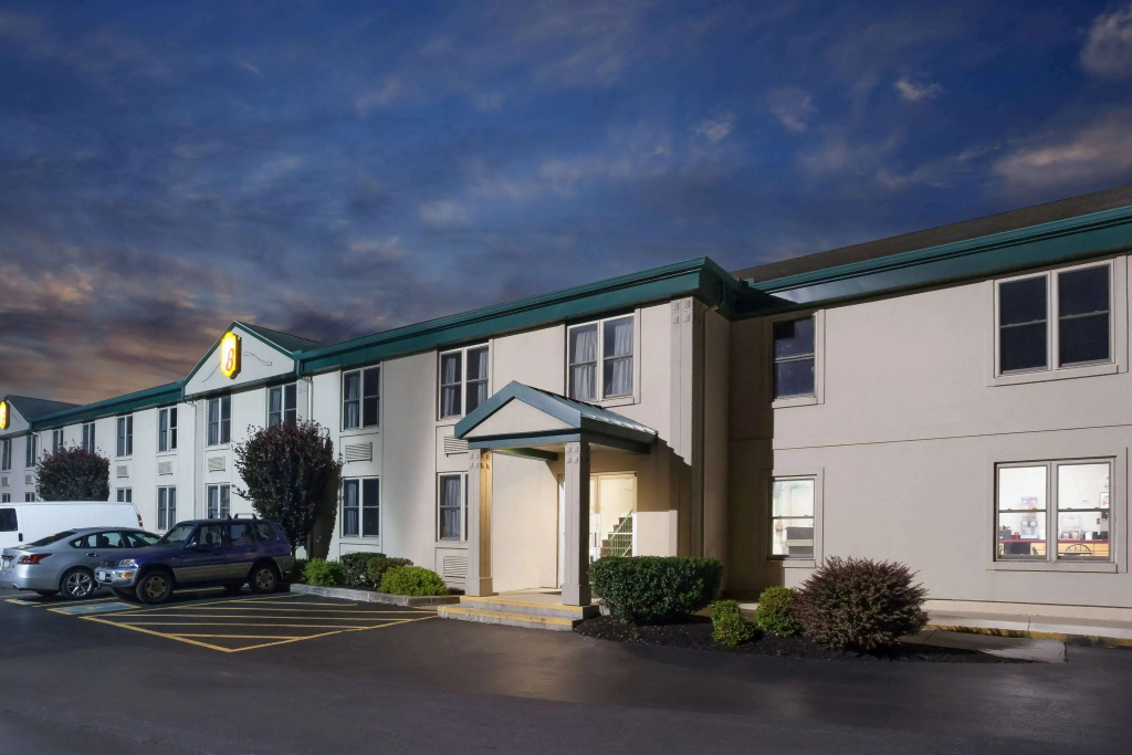 photo 1 of Super 8 by Wyndham Harrisburg Hershey West