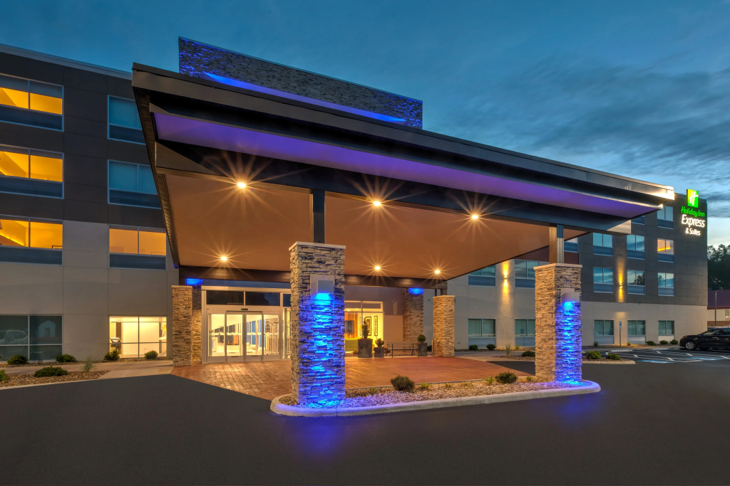 photo 1 of Holiday Inn Express & Suites Milan – Sandusky Area by IHG